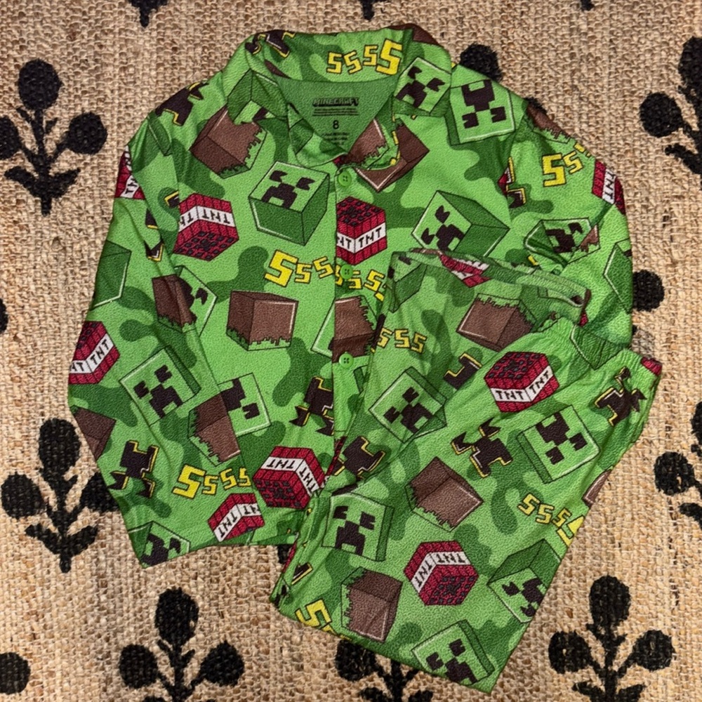 Minecraft Green Pajama Set Size 8